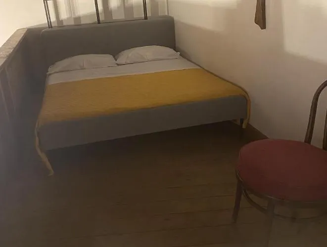 Nunziatella Apartment